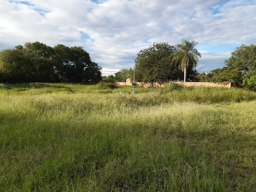 Foto 1 de Lote/Terreno à venda, 1500m² em Centro, Porto Murtinho