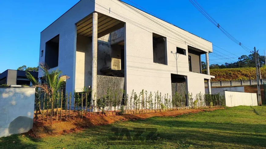 Foto 1 de Casa com 4 Quartos à venda, 348m² em Condomínio Vale das Águas, Bragança Paulista