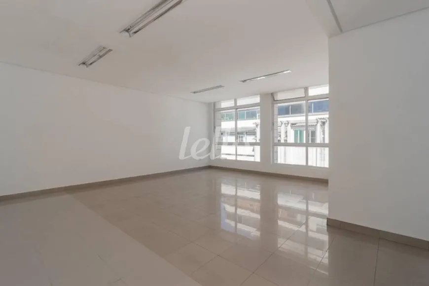 Foto 1 de Sala Comercial para alugar, 38m² em Liberdade, São Paulo