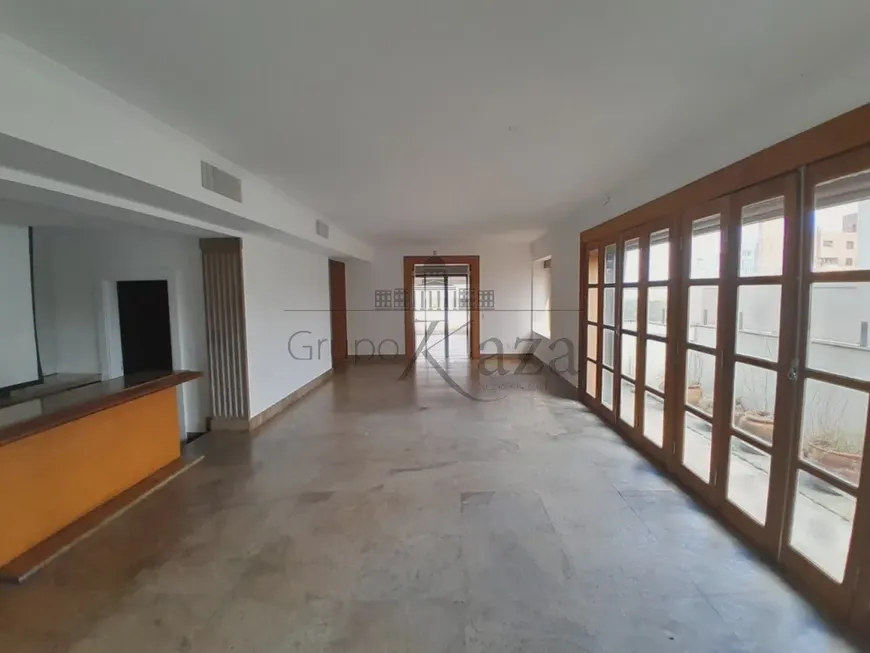 Foto 1 de Apartamento com 5 Quartos à venda, 900m² em Cerqueira César, São Paulo