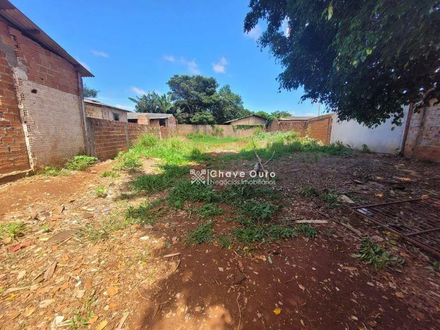 Foto 1 de Lote/Terreno à venda, 325m² em Interlagos, Cascavel