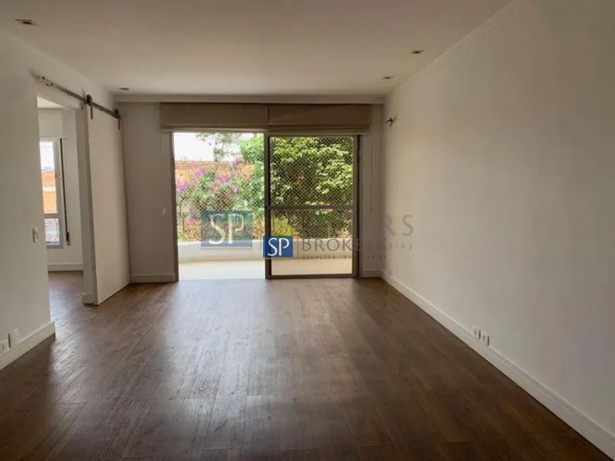 Foto 1 de Apartamento com 3 Quartos à venda, 150m² em Vila Nova Conceição, São Paulo