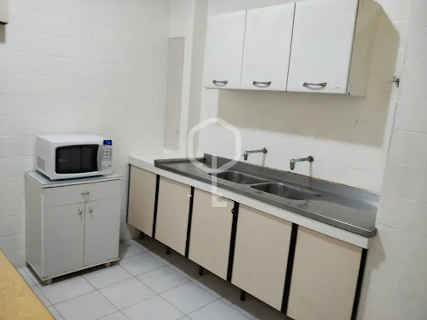 Foto 1 de Apartamento com 4 Quartos à venda, 130m² em Copacabana, Rio de Janeiro