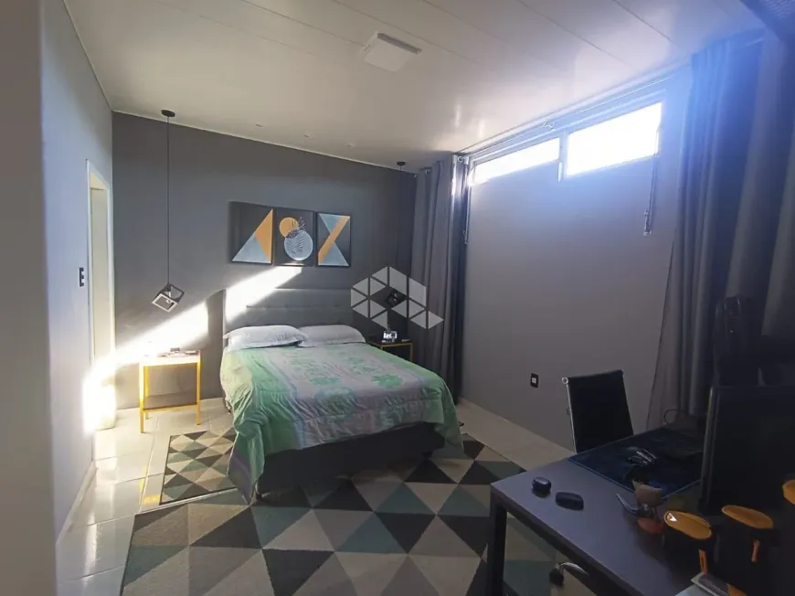 Foto 1 de Casa com 5 Quartos à venda, 289m² em Niterói, Canoas