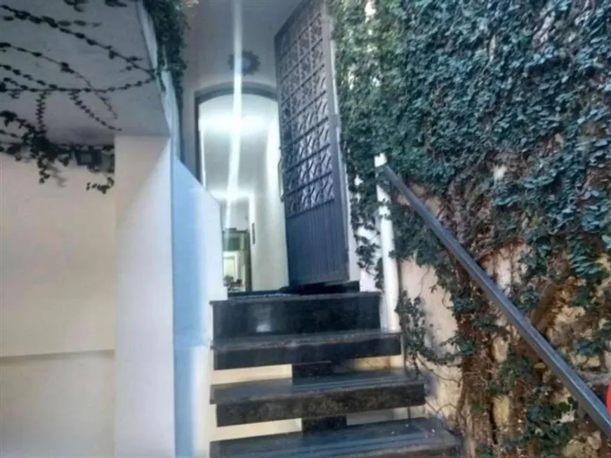 Foto 1 de Casa com 3 Quartos à venda, 220m² em Tatuapé, São Paulo