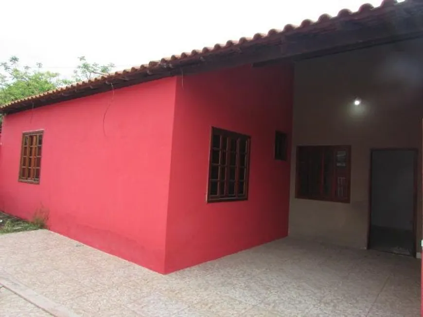 Foto 1 de Casa com 2 Quartos à venda, 54m² em Barbuda, Magé