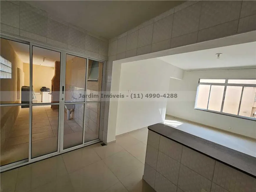 Foto 1 de Sobrado com 2 Quartos à venda, 132m² em Vila Alzira, Santo André