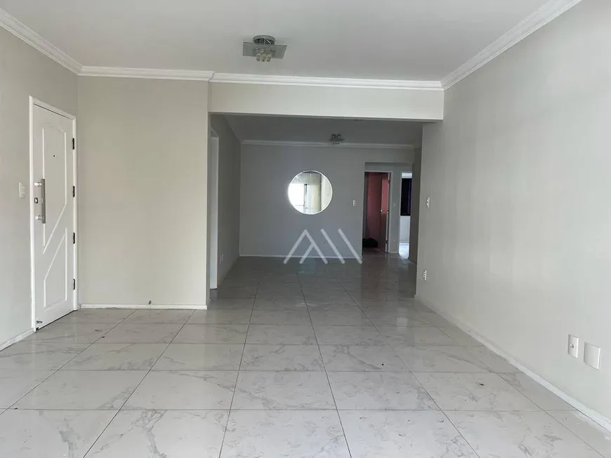 Foto 1 de Apartamento com 4 Quartos à venda, 174m² em Jardim Renascença, São Luís