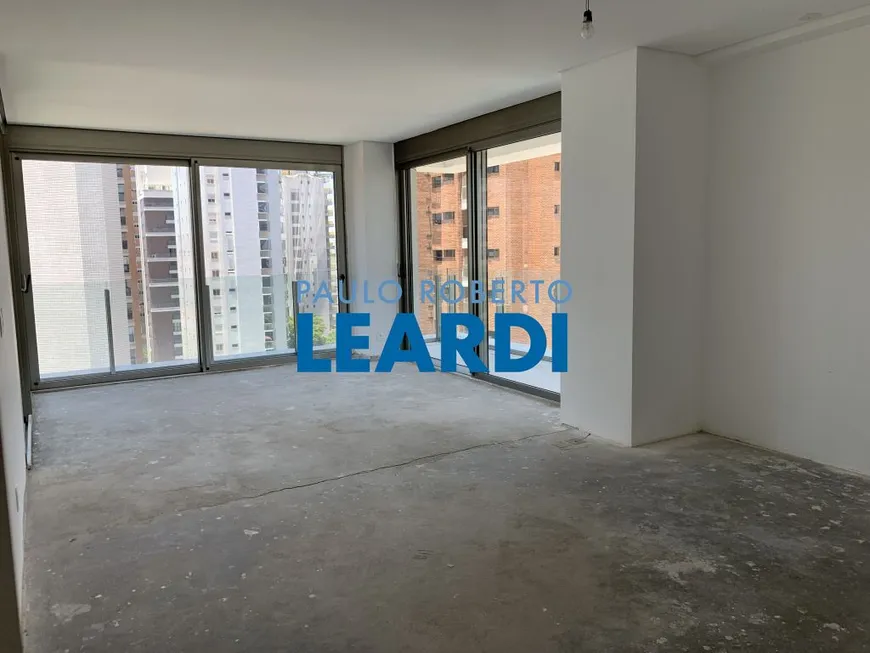 Foto 1 de Apartamento com 4 Quartos à venda, 340m² em Paraíso, São Paulo