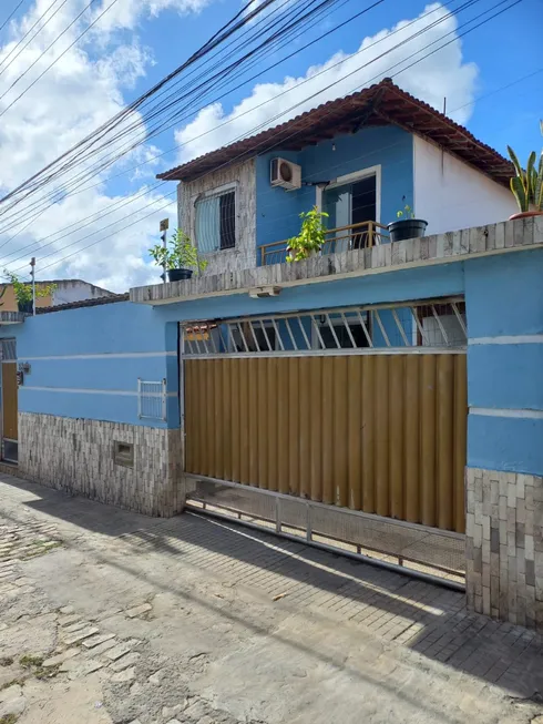 Foto 1 de Casa com 3 Quartos à venda, 168m² em Jardim Petrolar, Alagoinhas