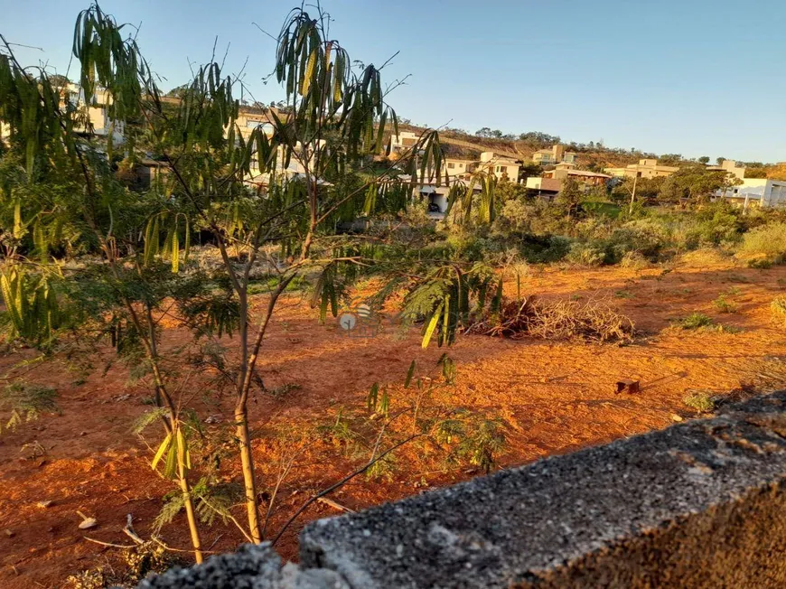 Foto 1 de Lote/Terreno à venda, 1400m² em Varzea, Lagoa Santa