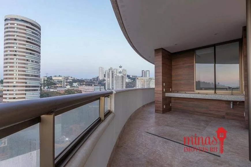 Foto 1 de Apartamento com 4 Quartos à venda, 576m² em Vila da Serra, Nova Lima