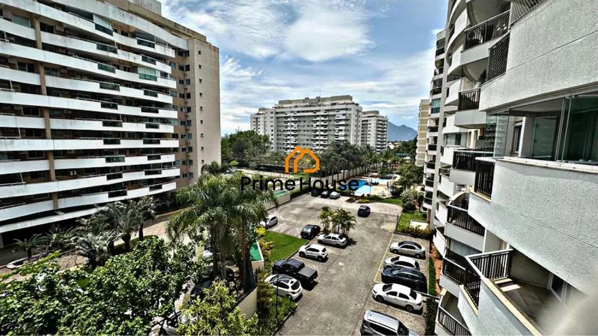 Foto 1 de Apartamento com 3 Quartos à venda, 80m² em Barra da Tijuca, Rio de Janeiro