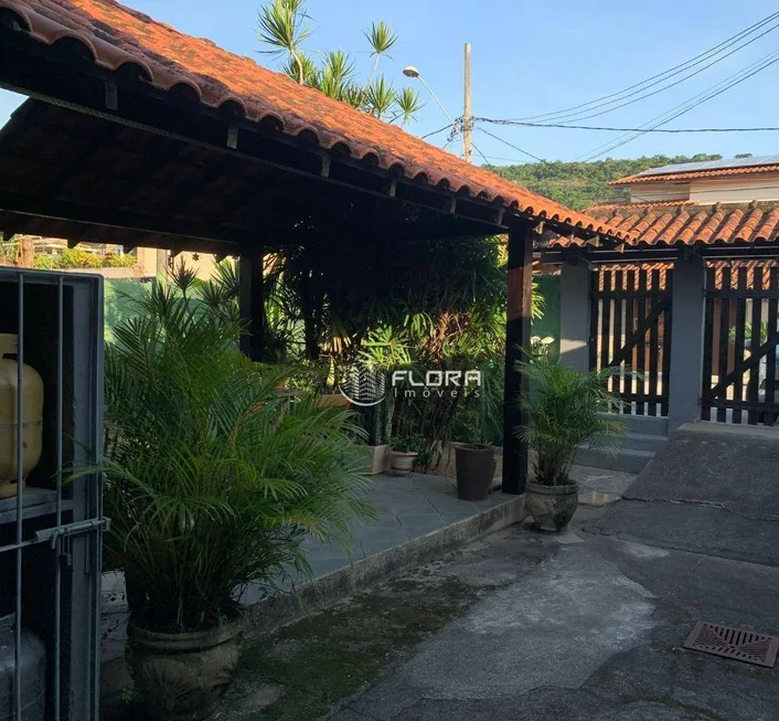 Foto 1 de Casa com 3 Quartos à venda, 120m² em Santo Antônio, Niterói