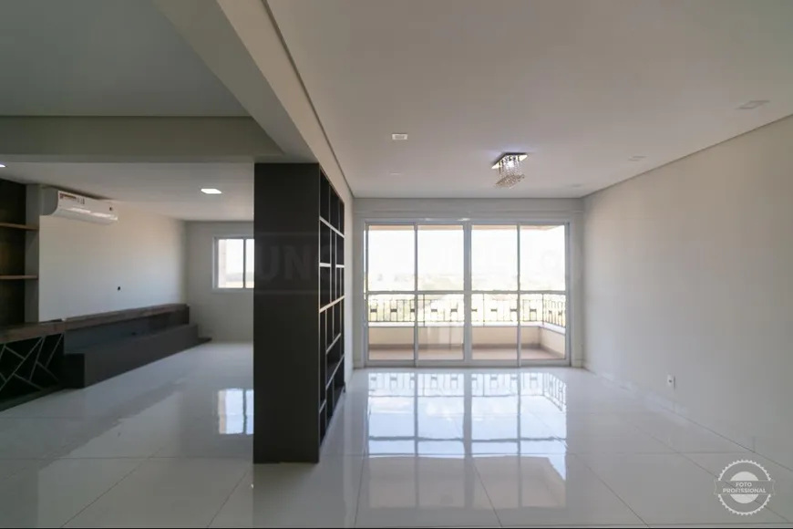 Foto 1 de Apartamento com 4 Quartos à venda, 260m² em Vila Independência, Piracicaba