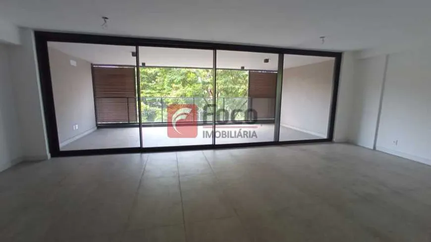 Foto 1 de Apartamento com 3 Quartos para venda ou aluguel, 164m² em Lagoa, Rio de Janeiro