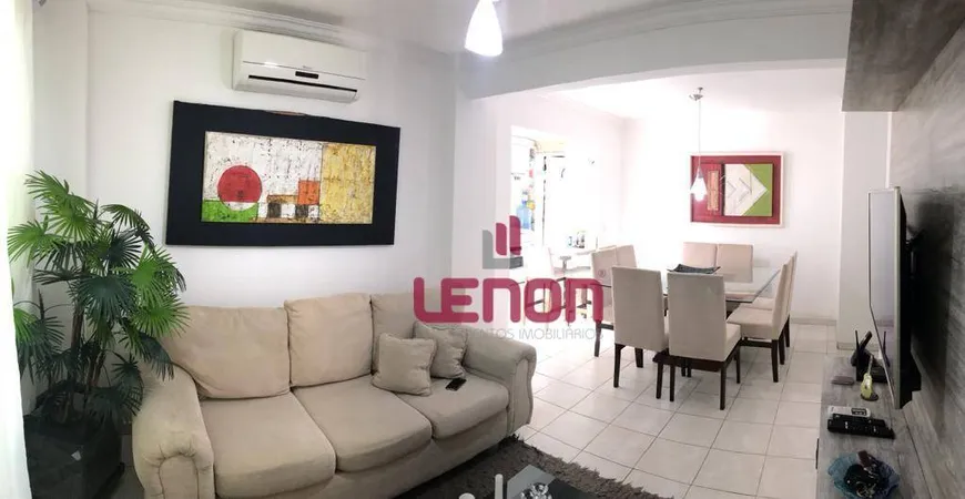 Foto 1 de Apartamento com 2 Quartos à venda, 68m² em Bombas, Bombinhas
