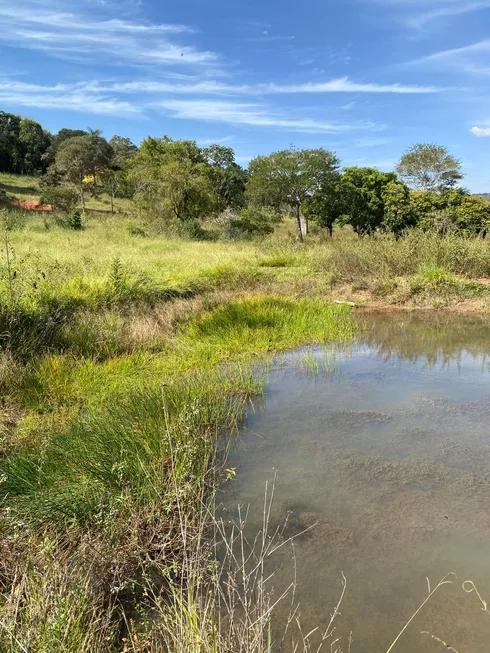 Foto 1 de Fazenda/Sítio à venda, 1000m² em São José do Almeida, Jaboticatubas