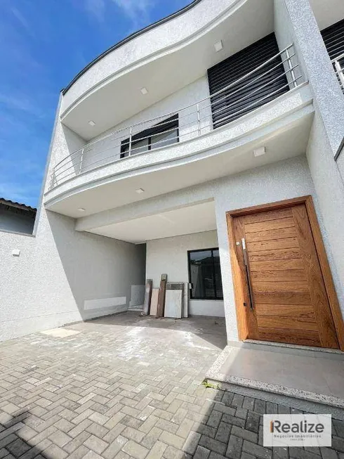 Foto 1 de Casa com 3 Quartos à venda, 158m² em Centro, Balneário Piçarras