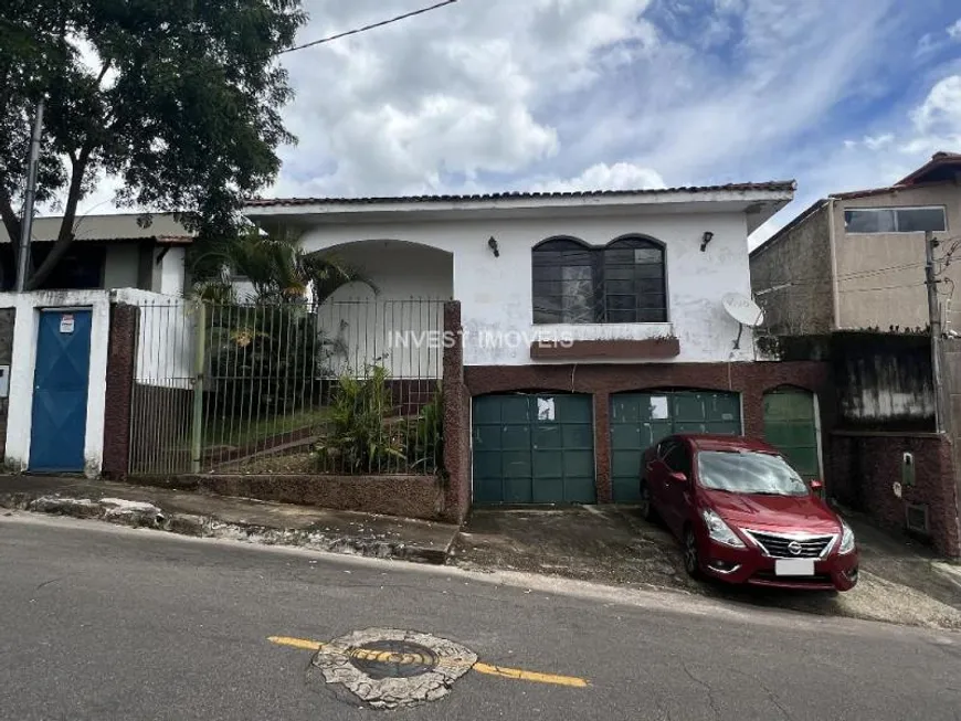 Foto 1 de Casa com 4 Quartos à venda, 144m² em Parque Guaruá, Juiz de Fora