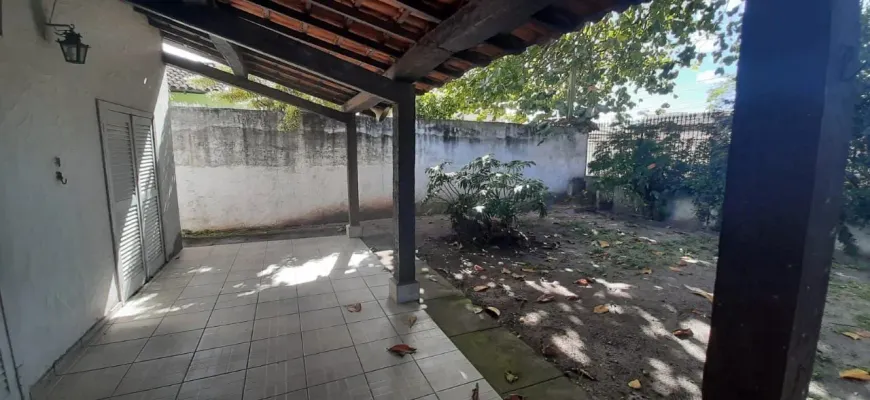 Foto 1 de Casa com 3 Quartos à venda, 197m² em Palmeiras, Cabo Frio