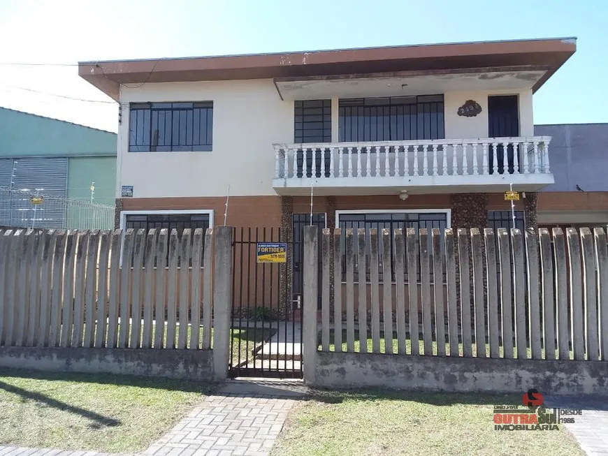 Foto 1 de Casa com 4 Quartos à venda, 343m² em Fanny, Curitiba