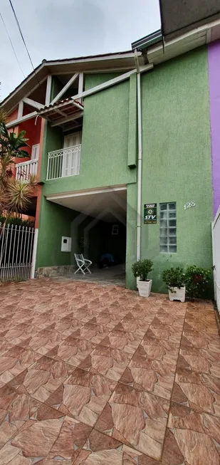 Foto 1 de Casa com 3 Quartos à venda, 124m² em Hípica, Porto Alegre