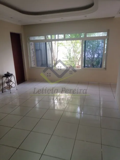 Foto 1 de Casa com 2 Quartos à venda, 160m² em Jardim São Luís, Suzano