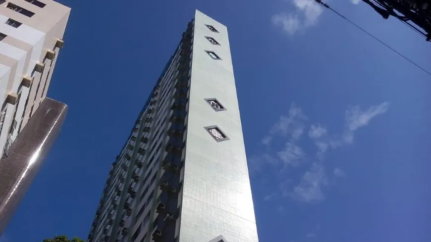 Foto 1 de Apartamento com 2 Quartos à venda, 60m² em Aflitos, Recife
