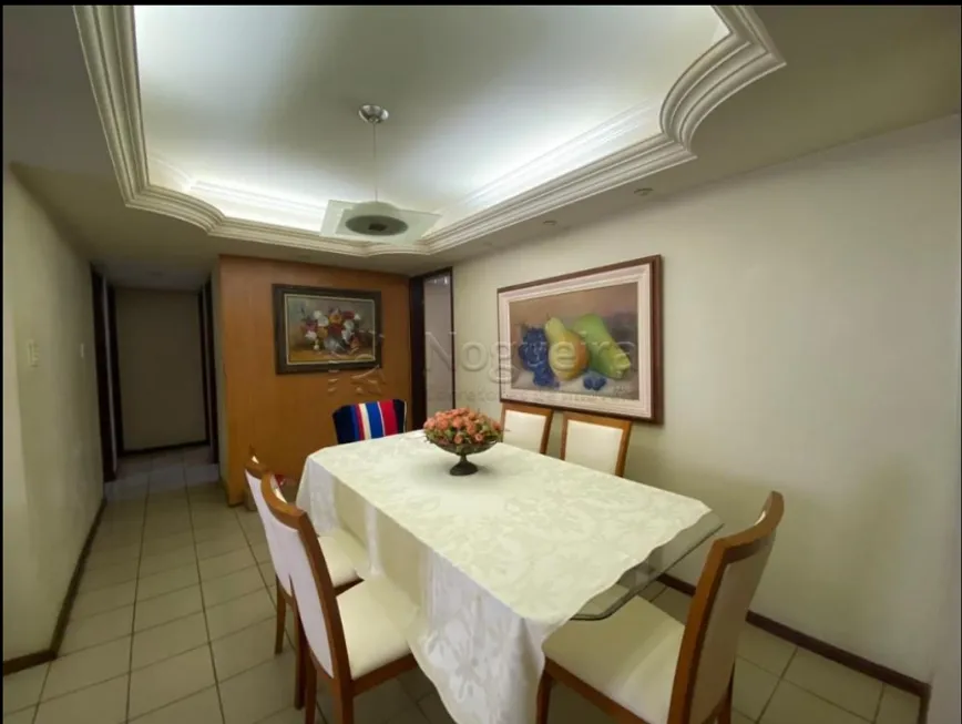 Foto 1 de Apartamento com 3 Quartos à venda, 120m² em Graças, Recife