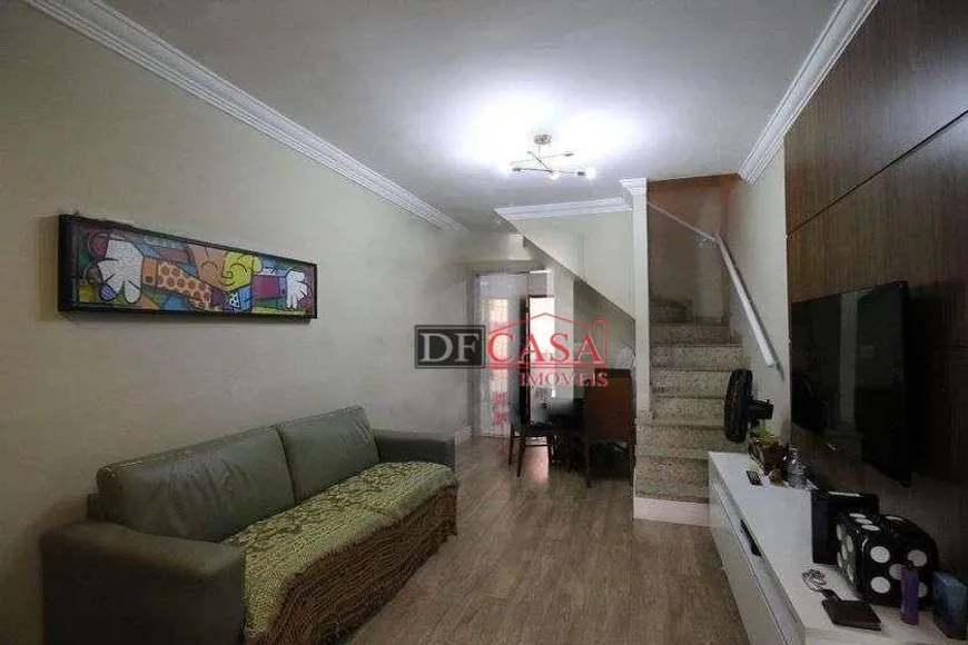 Foto 1 de Sobrado com 2 Quartos à venda, 152m² em Vila Nhocune, São Paulo