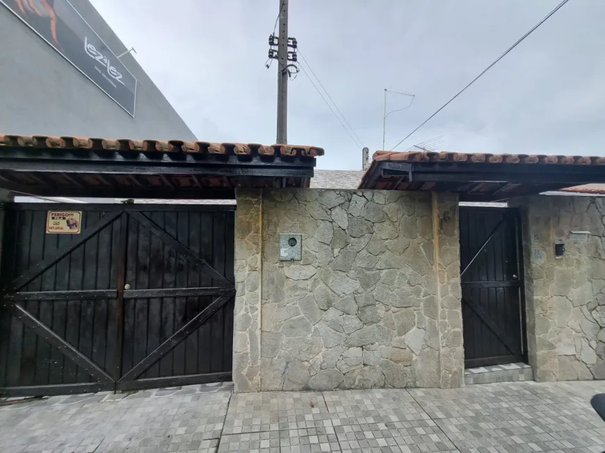 Foto 1 de Casa de Condomínio com 5 Quartos para alugar, 250m² em Centro, Camaçari