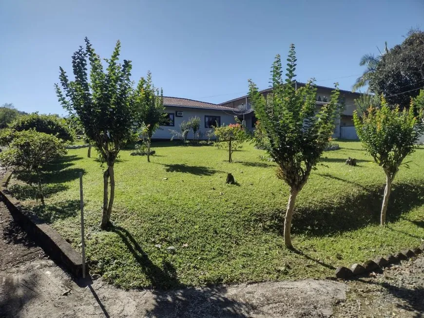 Foto 1 de Fazenda/Sítio com 3 Quartos à venda, 180m² em Itinga, Joinville