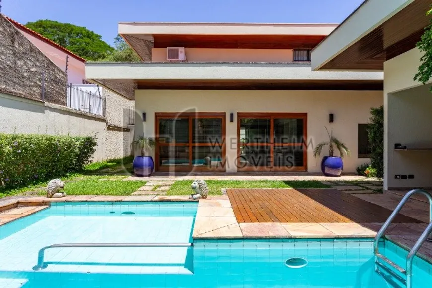 Foto 1 de Casa com 4 Quartos à venda, 480m² em Jardim Guedala, São Paulo