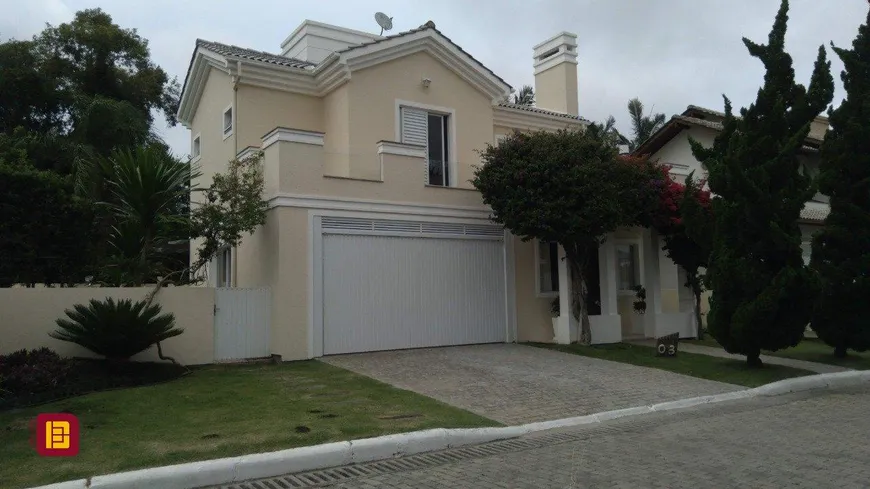 Foto 1 de Casa de Condomínio com 3 Quartos à venda, 204m² em Vargem Pequena, Florianópolis