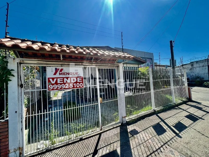 Foto 1 de Casa com 2 Quartos à venda, 120m² em Sarandi, Porto Alegre