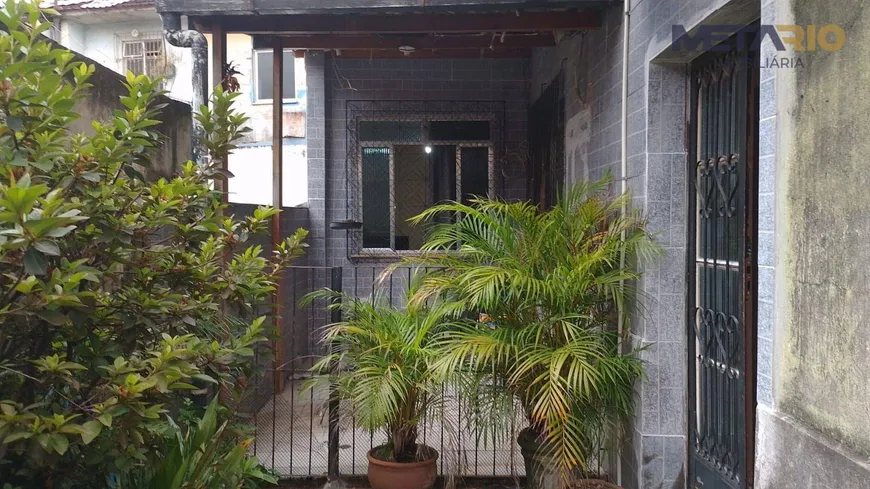 Foto 1 de Casa com 2 Quartos à venda, 90m² em  Vila Valqueire, Rio de Janeiro