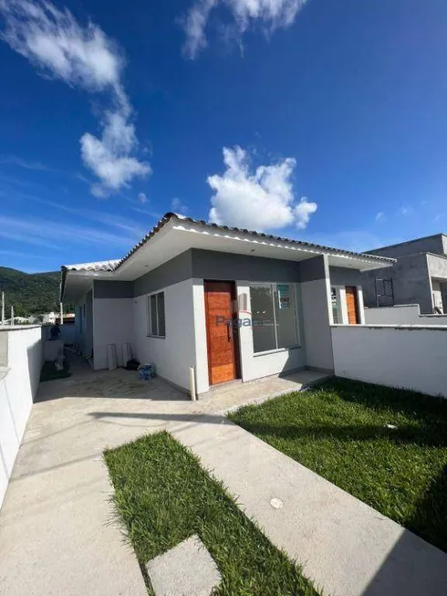 Foto 1 de Casa com 2 Quartos à venda, 65m² em Forquilhas, São José