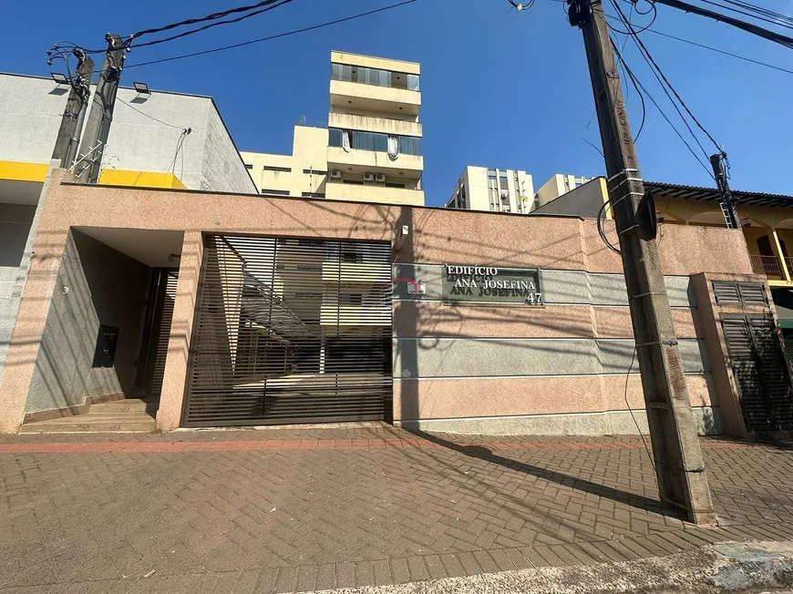 Foto 1 de Apartamento com 3 Quartos à venda, 101m² em Judith, Londrina