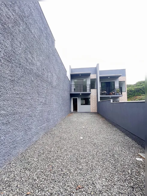 Foto 1 de Casa com 2 Quartos à venda, 65m² em Águas Claras, Brusque