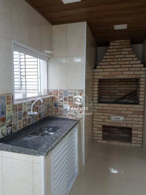 Foto 1 de Sobrado com 3 Quartos à venda, 260m² em Parque Capuava, Santo André