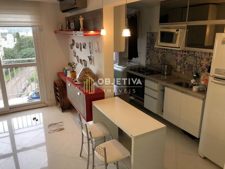 Foto 1 de Apartamento com 2 Quartos à venda, 56m² em Jardim Itú Sabará, Porto Alegre