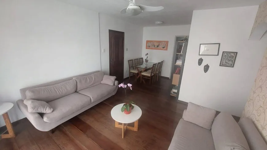 Foto 1 de Apartamento com 2 Quartos à venda, 121m² em Costa Azul, Salvador