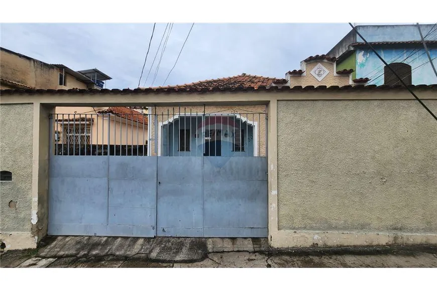 Foto 1 de Casa com 2 Quartos à venda, 120m² em Pilares, Rio de Janeiro