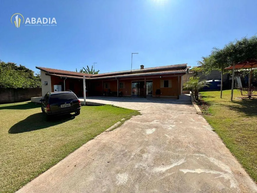 Foto 1 de Fazenda/Sítio com 3 Quartos à venda, 300m² em Chacara Itália, Cosmópolis