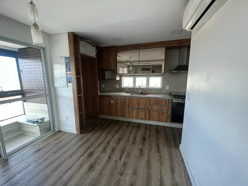 Foto 1 de Apartamento com 3 Quartos à venda, 83m² em Jardim Cidade de Florianópolis, São José