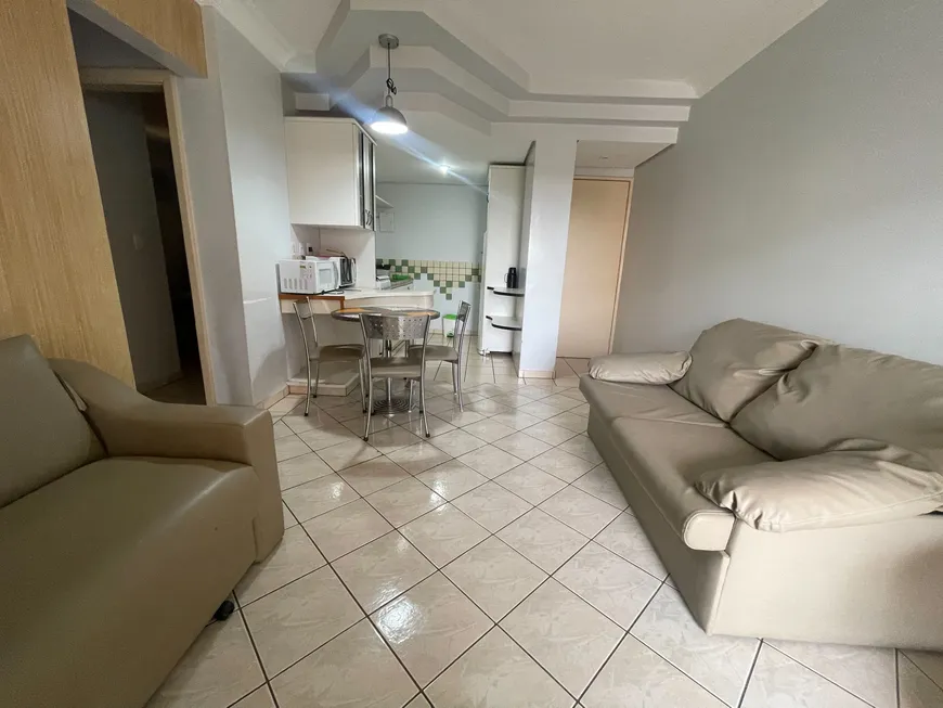 Foto 1 de Apartamento com 2 Quartos à venda, 64m² em Centro, Caldas Novas