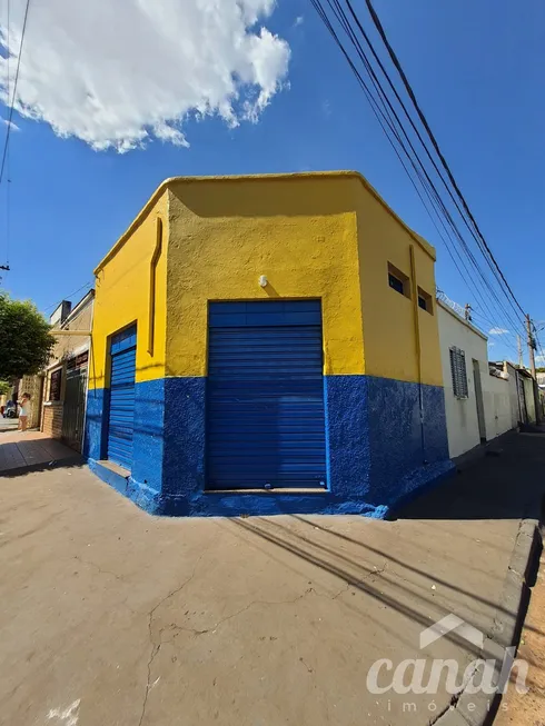 Foto 1 de Casa com 2 Quartos à venda, 140m² em Ipiranga, Ribeirão Preto