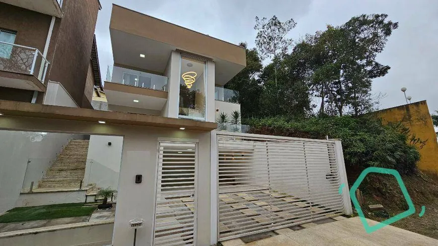 Foto 1 de Casa de Condomínio com 3 Quartos à venda, 316m² em Parque Nova Jandira, Jandira