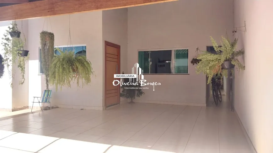 Foto 1 de Casa com 3 Quartos à venda, 174m² em Residencial Portal do Cerrado, Anápolis